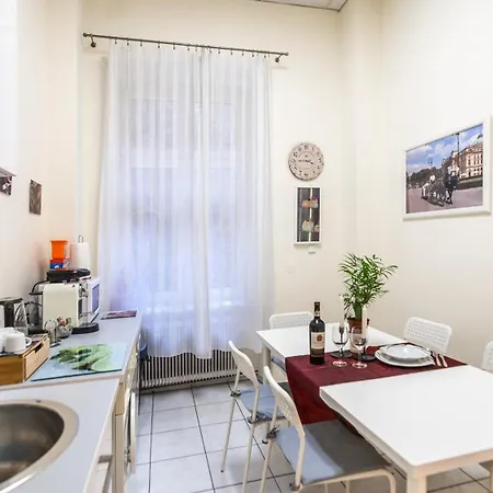 Fogra Travel Apartment Cracovia Esterno foto